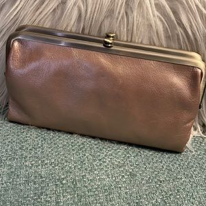 NWT HOBO Brand “Lauren” wallet - rose gold